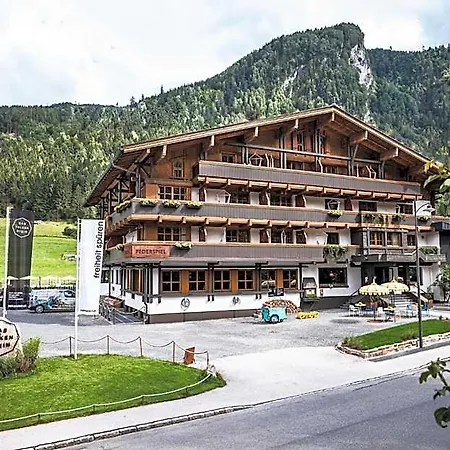 Core Hotel 4*